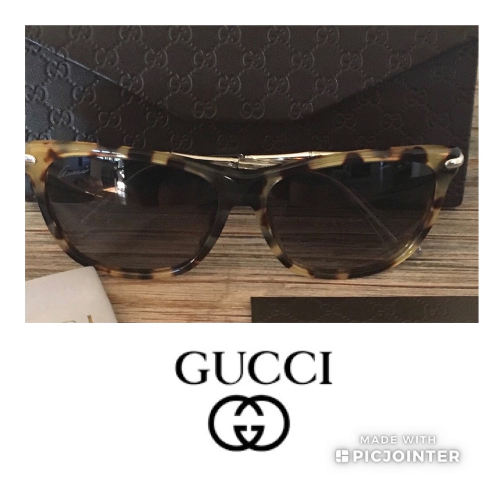 **SOLD** NWT GUCCI Silver Bamboo Arms Sunglasses